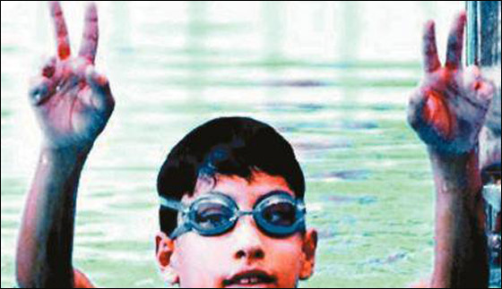 سعودي يتحدى اعاقته.. ويحصد 6 ميداليات في السباحة!!