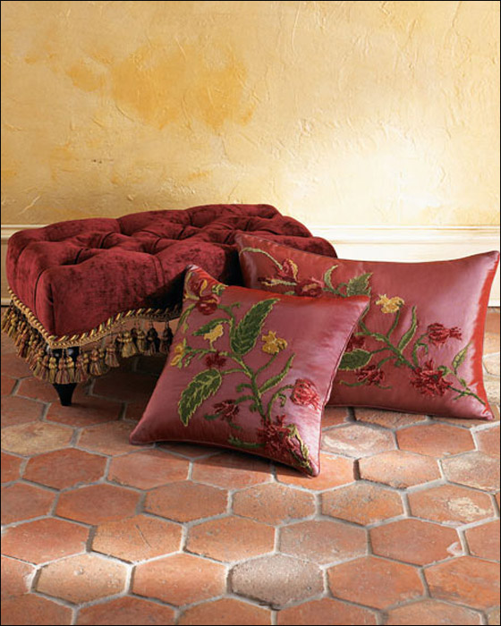 اليكم أجمل أشكال المخدات المطرزة!