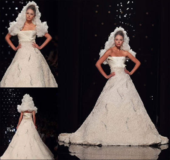 لكل عروس.. نقدم لك فساتين زفاف خريف وشتاء 2011!