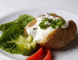 اليك طريقة تحضير البطاطا بالكريمة..