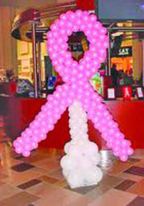 السعوديان تستعدن لتشكيل أطول سلسلة لمكافحة سرطان الثدي!