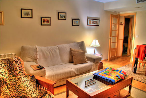 إليك بعض الأفكار لغرف جلوس مميزة في بيتك ..