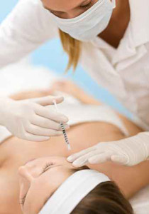 عمليات التجميل.. هوس يخيّم على مختلف الفئات الاجتماعية!