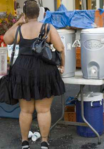 لجميع الفتيات.. احذرن السمنة المفرطة بعد الزواج!!