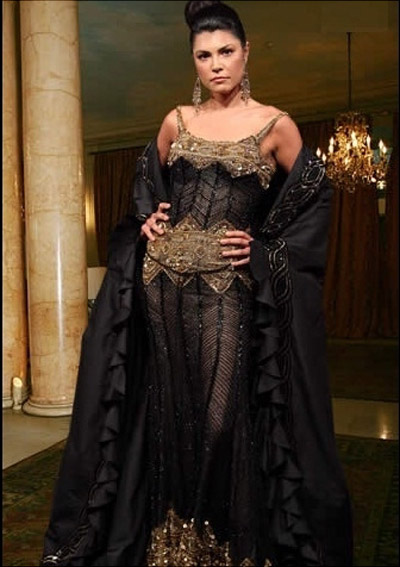 اجمل تشكيلة فساتين لـ 2010