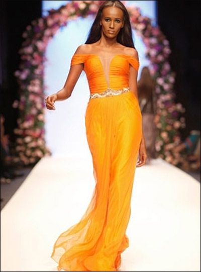 اليكن.. أجمل أزياء ربيع وصيف 2011!