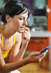 تخلصي من الزوائد الجلدية حول أظفارك!!