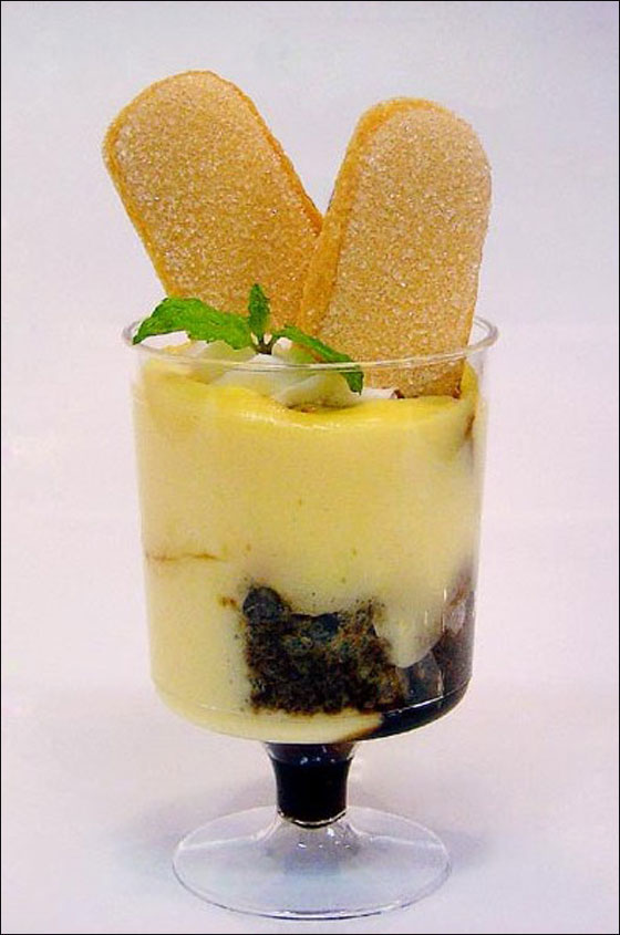 تشكيلة من العصائر والمشروبات المزينة!!