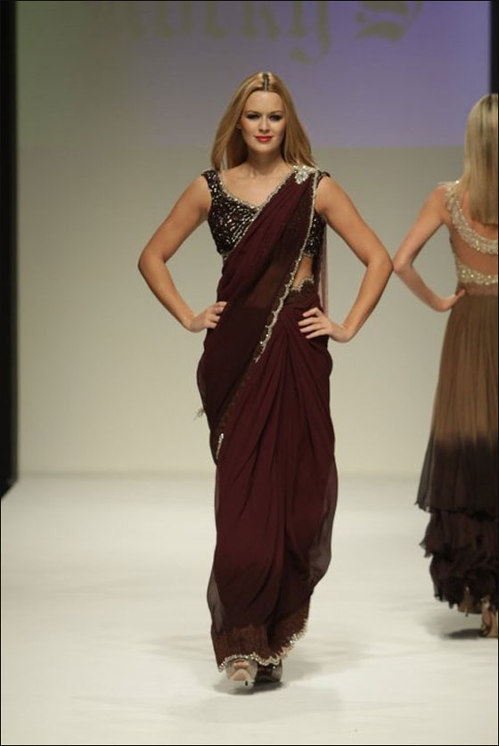 تشيكلة ازياء ربيع وصيف 2011!!