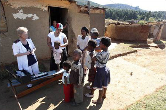 افريقيا.. الانتشار السريع لمرض الايدز يصيب الاف الاطفال يوميا!!