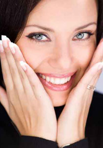 اليك سيدتي بعض النصائح.. لجعل مكياجك يدوم طويلا!