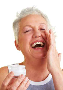 حافظي على بشرتك الجافة من فصل الشتاء!