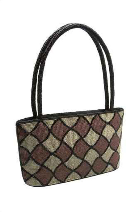 شايف يقدم لك أجمل حقائب اليد!