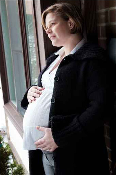 نقدم لكم.. تشكيلة من ملابس الحوامل!!