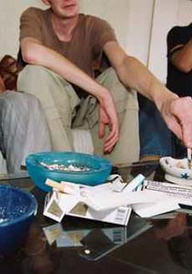 560 يورو لمن يبلغ عن جار مدخن!