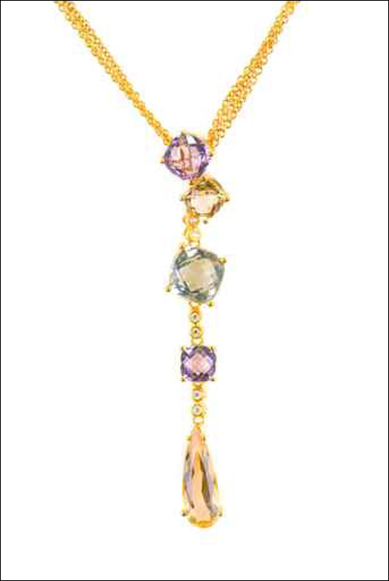 من قال أن الذهب مكلف؟اليك أحدث القلادات بطلاء الذهب! 