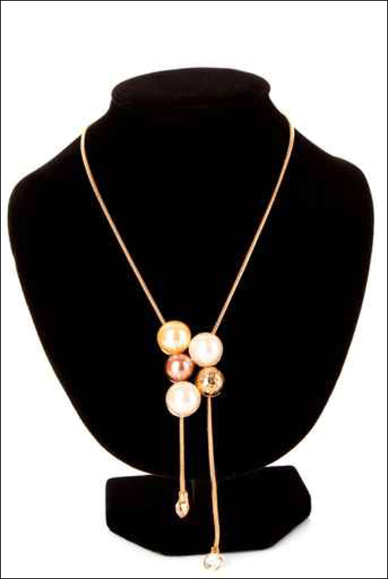 ليك سيدتي أحدث القلادات بطلاء الذهب