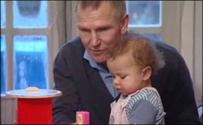 بريطانيا: جد تبرع بجزء من كبده لينقذ حفيده من الالم!