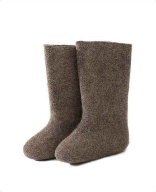 اليكن هذه المجموعة من الجزمات لاخر صيحات الموضة! 