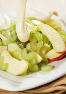 لمحبي التفاح.. اليكم سلطة الفاح بالمايونيز!