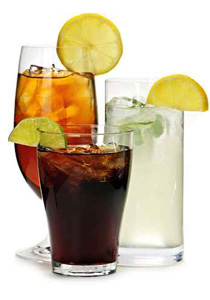 احذروا المشروبات الغازية فهي تسبب السمنة والسرطان!