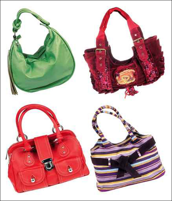 جزادين يد مختلفة الى كل السيدات 