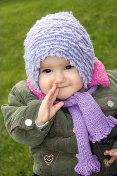 أجمل الأطفال يرتدون أروع المعاطف الشتوية 