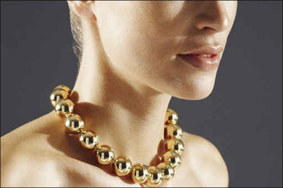 اليكن.. اجمل موديلات الاكسسوارات لتتألقن!