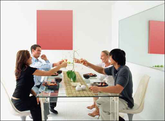 اليكم.. اجمل تشكيلة من طاولات السفرة!!