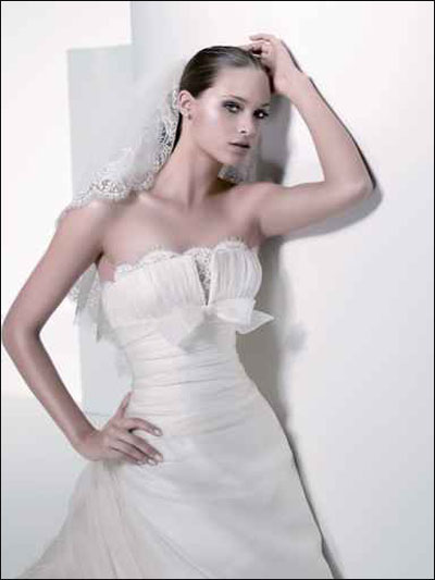 لكل المقبلات على الزواج.. إليكن مجموعة من فساتين الزفاف!