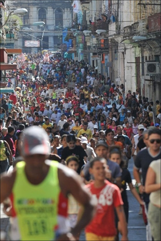 الالاف في ماراتون تيري فوكس لاحياء ذكرى وفاته الـ30!!