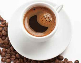 ما العلاقة بين تناول القهوة والجلطات الدماغية لدى النساء؟!