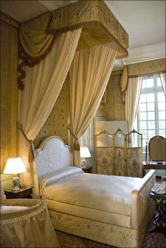 شايف يعرض مجموعة مميزة من الستائر!