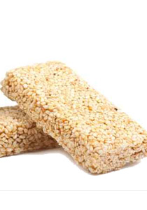 إليكم طريقة تحضير الحلوى المغربية بالسمسم