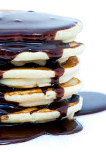 نقدم لكم.. مقادير وطريقة تحضير البانكيك!!