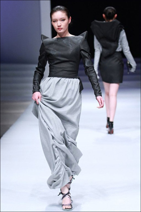 بالصور.. شاهدوا احدث تصاميم اسبوع الموضة في الصين!