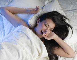 اليكم تفسيرا لشخصيتكم.. من خلال وضعية نومكم المفضلة!