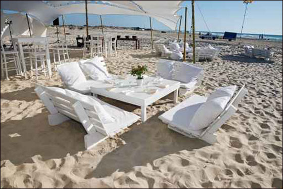 مجموعة مميزة لديكورات حفلات الزفاف على شاطئ البحر!