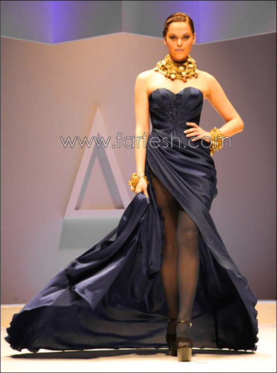 ساهر عوكل: بدأ بفستان في الناصرة وانتهى بعروض في ايطاليا!