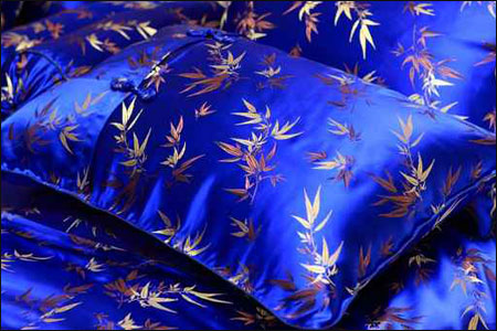 الديكور الأزرق يزين منازلكم!! 