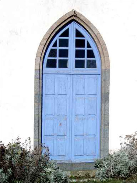 الديكور الأزرق يزين منازلكم!! 