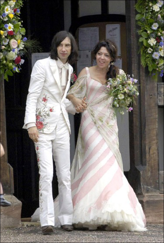 بالصور.. أجمل فساتين عرائس ارتدتها النجمات عبر التاريخ