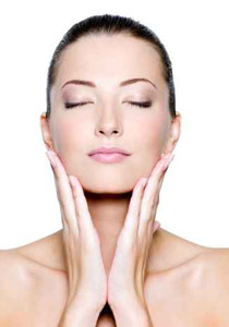 اليك اهم النصائح للحفاظ على بشرة مشرقة بعد الزواج!!