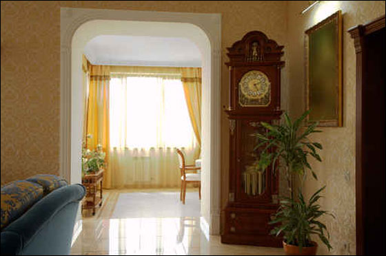 اليكم.. اجمل ساعات الحائط لتزيين منزلكم!