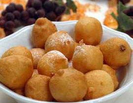 اليك سيدتي.. مقادير وطريقة تحضير لقمة القاضي (الزلابية)!