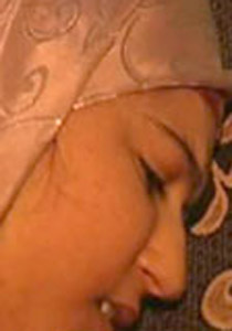 شابة تقضي 7 اشهر متواصلة في سبات وتستيقظ 3 ايام!!