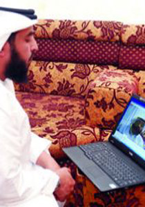 مدهش.. حرك الفارة بواشطة عينيك!