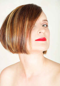 ايرهقك عملك؟ انسيت معنى الجمال؟ اليك 7 خطوات لتستعيدي انوثتك!