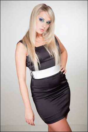 اليك سيدتي.. اجمل الفساتين الصيفية القصيرة!!