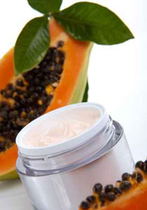 استخدمن البابايا والحليب.. لتبييض الجسم!!